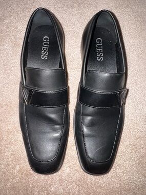 GUESS Men's Black Leather Slip-On Loafers with Logo Accent